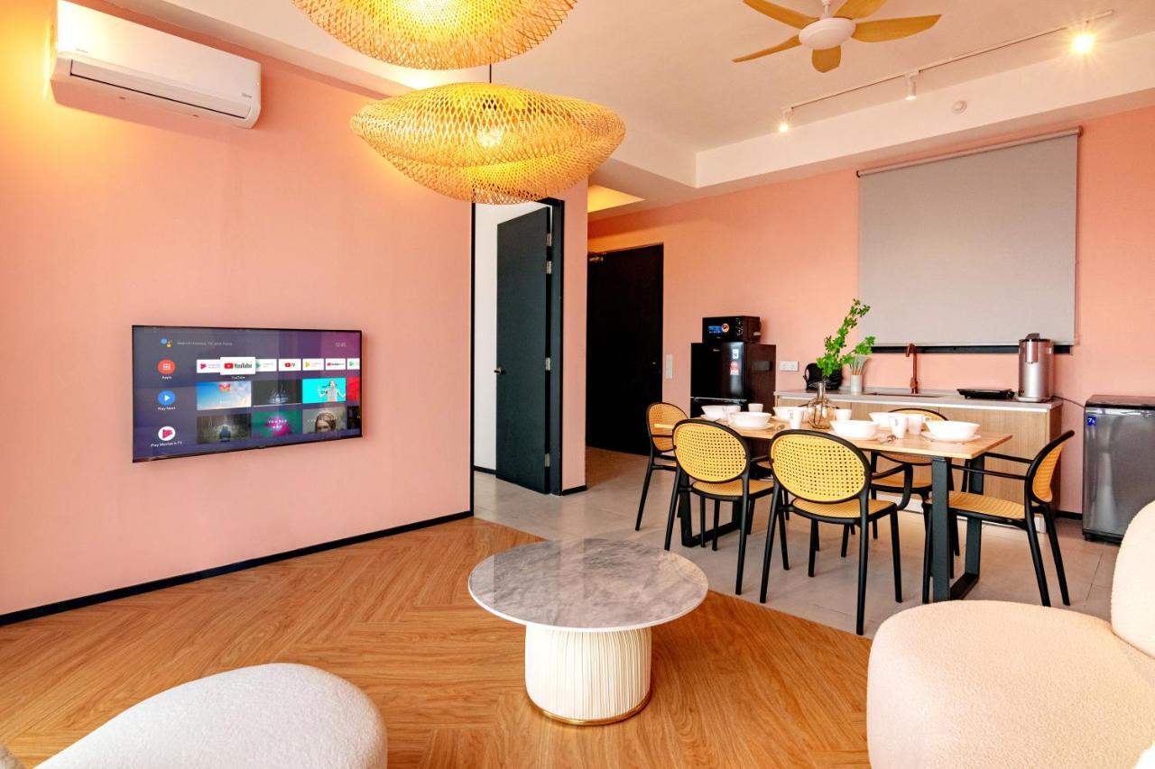 Urban Suites, Signature Collection By Stellar Alv Jelutong Exterior photo